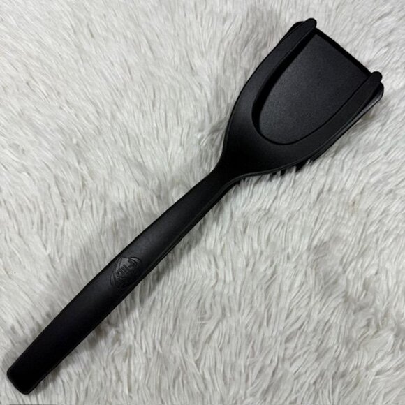 Vintage 4pc Kitchen Tools Set - Potato Masher Scoop Strain Grip n Flip Wisk Flip - Picture 10 of 13